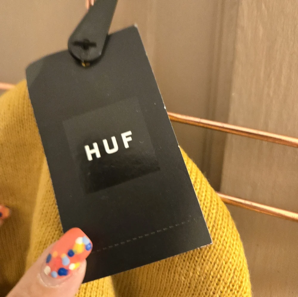 New Huf mustard yellow beanie